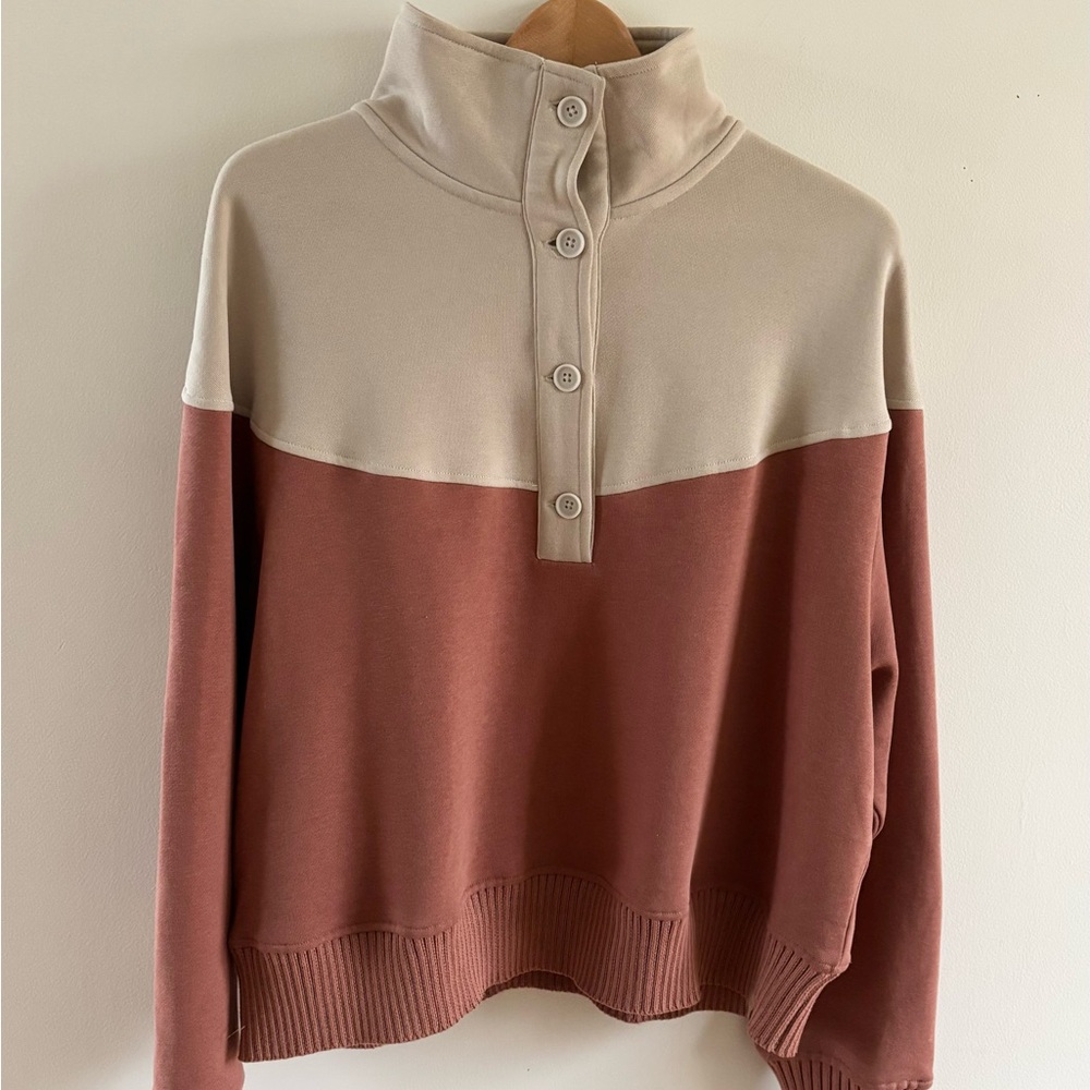 Tentree Two-Tone Mockneck Fleece